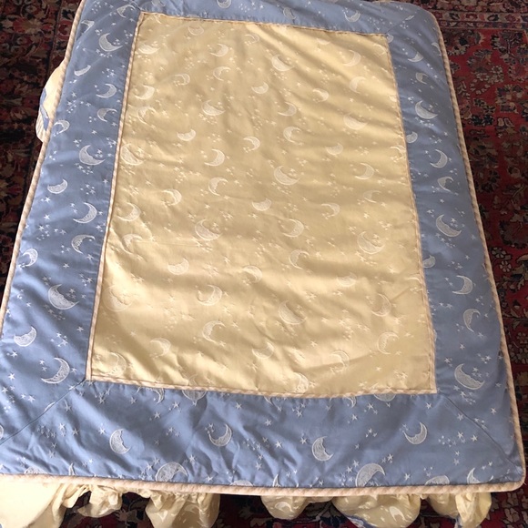 Custom nursery bedding - Picture 2 of 13